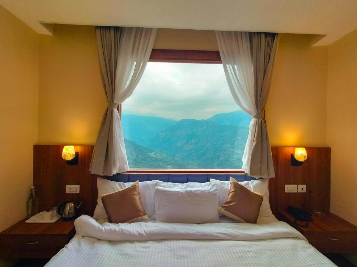 Sila Norphel Pelling Hotell Eksteriør bilde